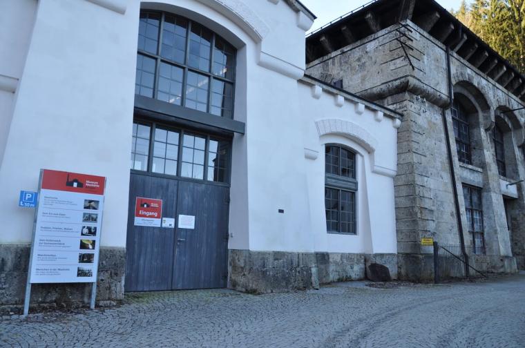 Die ehemals größte und wichtigste Eisenhütte Bayerns beherbergt heute ein Museum